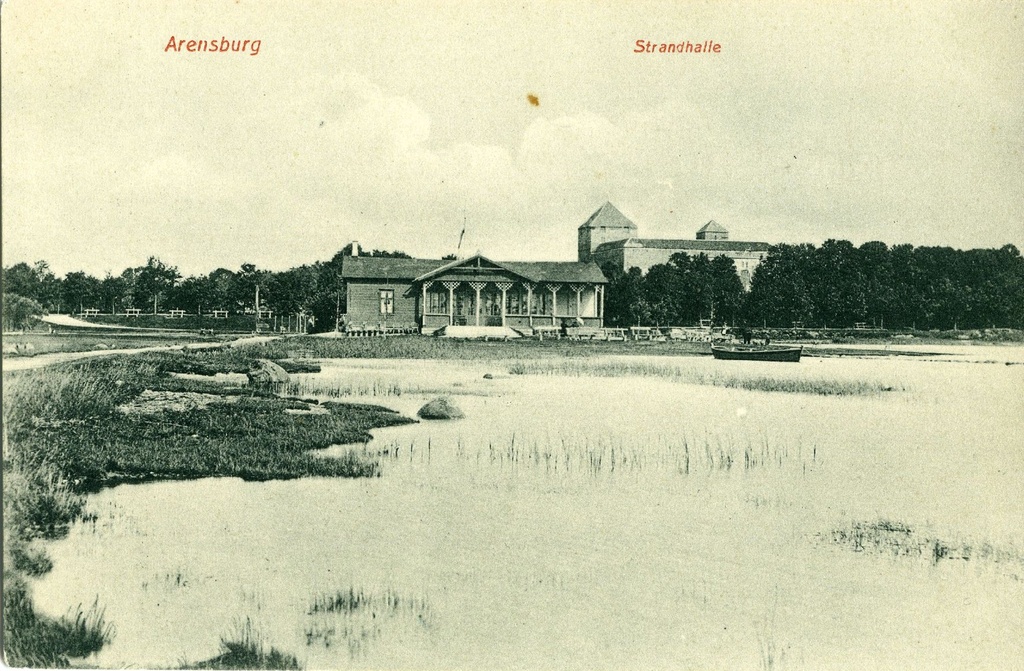 Joogipaviljon Kuressaare rannas