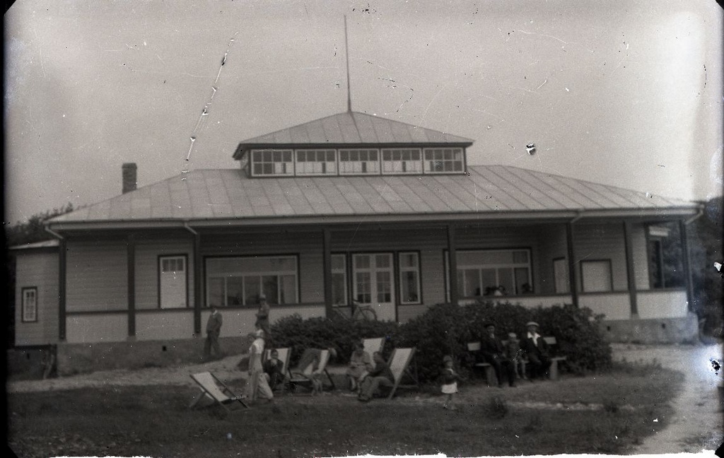 Rannakohvik Kuressaare rannas