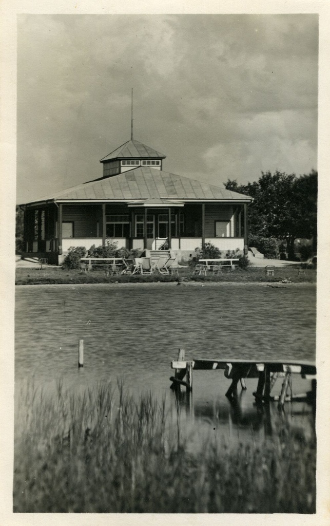 Kuressaare rand, rannakohvik