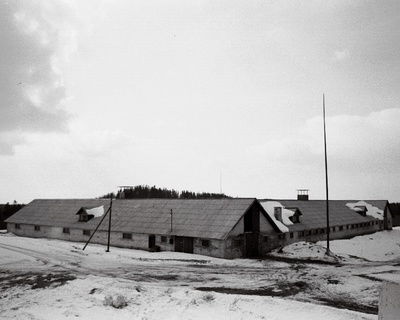 Vaade Orumäe tõuveise- ja tõulambakasvatuse sovhoosi lambalautadele.  duplicate photo