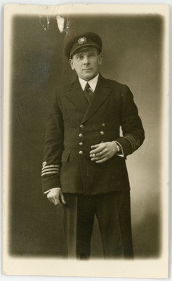 Arseni Mõttus. Passitaotluse foto  duplicate photo