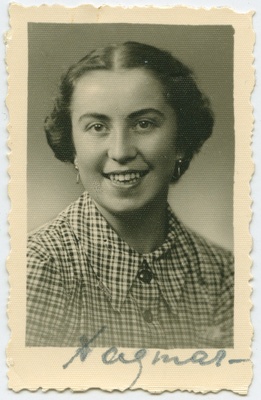 Dagmar-Ingeborg Nilaender. Passitaotluse foto  duplicate photo