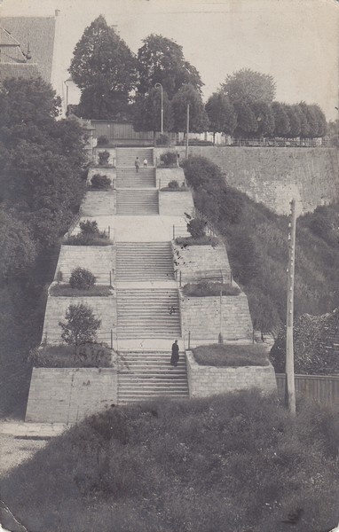 Narva. Vaade kivitrepile