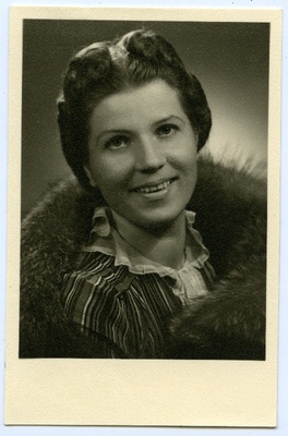 Victoria Reitsnik. Passitaotluse foto  duplicate photo