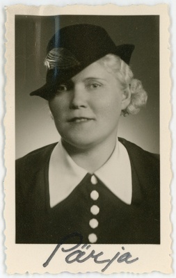 Pärja Roovere. Passitaotluse foto  duplicate photo