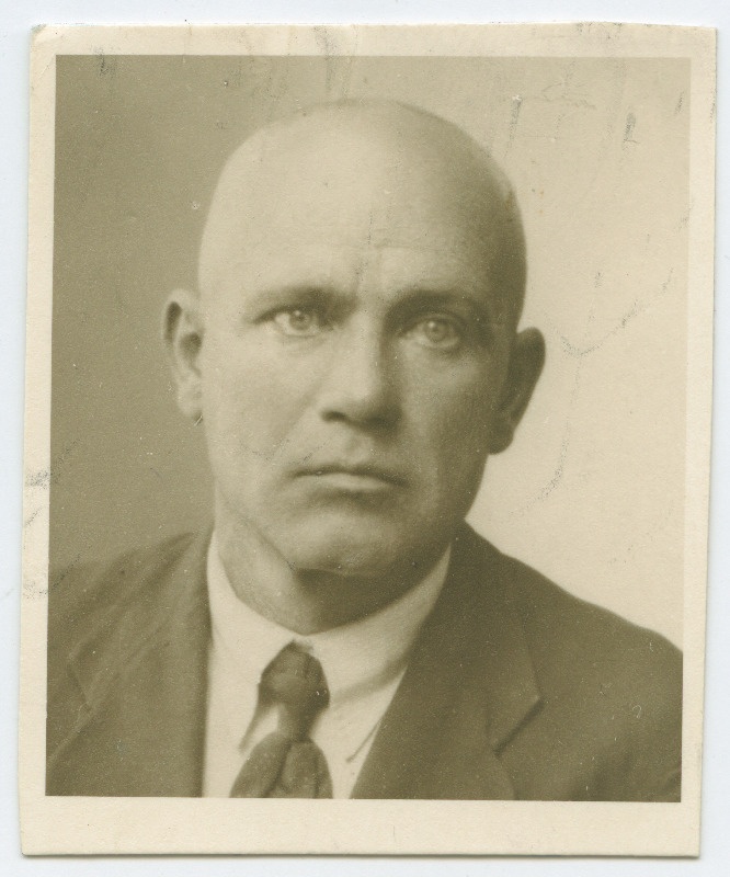 Eduard Saar. Passitaotluse foto