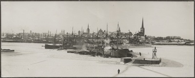 Kroonusilla ots Tallinna sadamas  duplicate photo