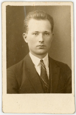 Evald Schatschneider. Passitaotluse foto  duplicate photo