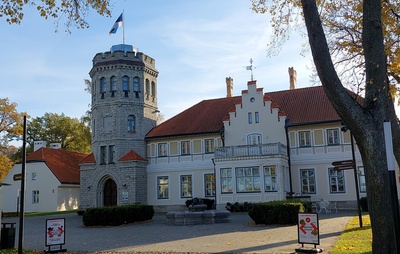 Maarjamägi/ Marienberg, Orlovi (krahv Anatoli Vladimirovitš Orlov-Davõdov) lossi  fassaad, ca 1907. a. Tallinn/ Reval. rephoto