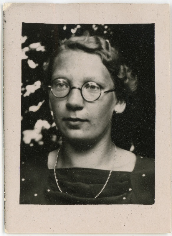 Edith Aniella Simson. Passitaotluse foto