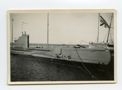 Allveelaev "Kalev" Sõjasadamas.  duplicate photo