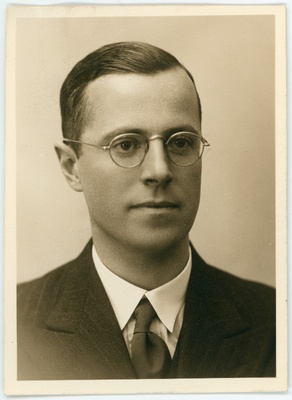 Johannes (Hans) Skribanovitz. Passitaotluse foto  duplicate photo