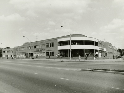 Pirita kaubanduskeskus, hoone vaade. Arhitekt Hindrek Piiber  duplicate photo