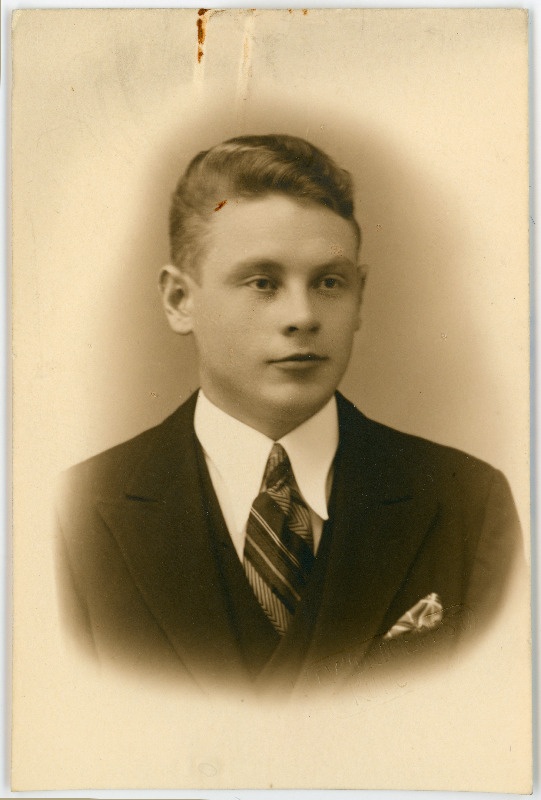 Jaan-Leonhard-Julius Tooms. Passitaotluse foto