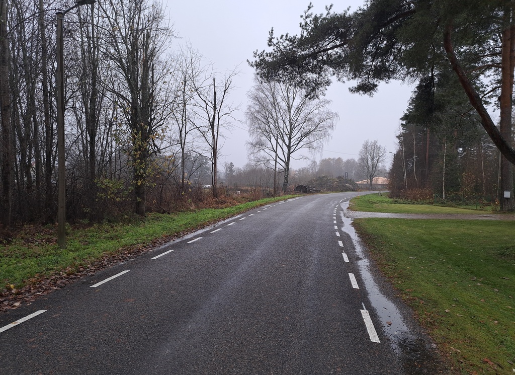 In December 1939, a school house in Kosel, Ravila highway /Architect Edgar Velbri/ in 1956 rephoto