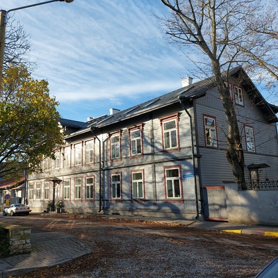 Puitelamu Pioneeride (Toom-Kuninga) tn 12 Tallinnas rephoto