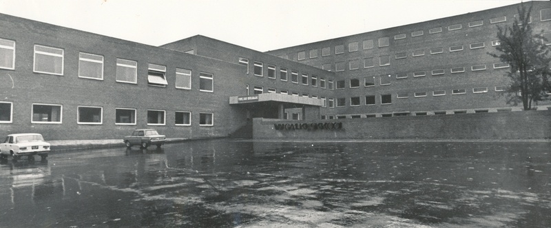 Valga I Keskkool koos võimlaga