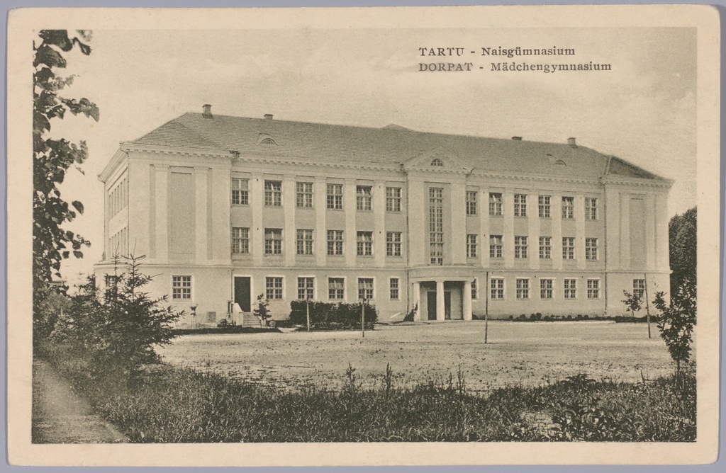 Postkaart Andrus Ansipi kogust. Naisgümnaasium