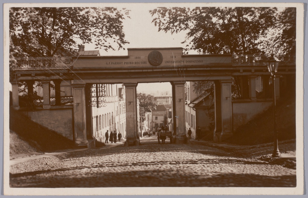 Postkaart Andrus Ansipi kogust. Inglisild