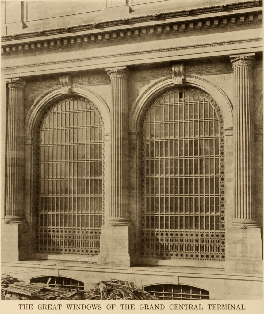 Grand Central, 1913 05 - Views of Grand Central Terminal in its first year.