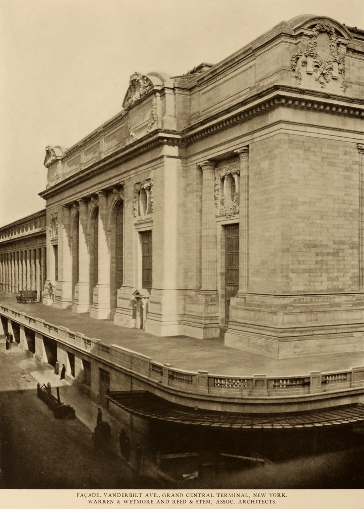 Grand Central, 1913 09 - Views of Grand Central Terminal in its first year.