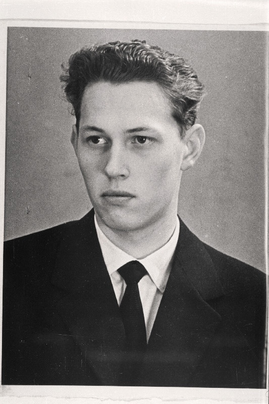 Leitmäe, Toivo – Tallinna Leivatehase nr 2 pagar, laskesportlane.