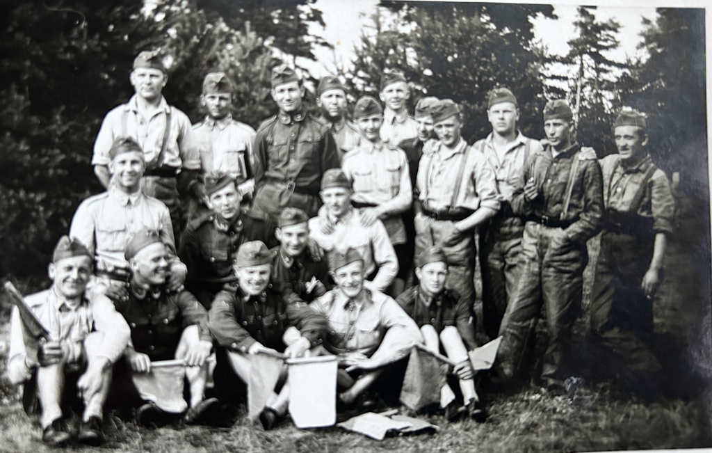 August Ojamets 1937 album