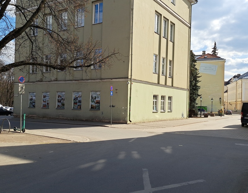 Crossing place between the company and Gild Street. rephoto
