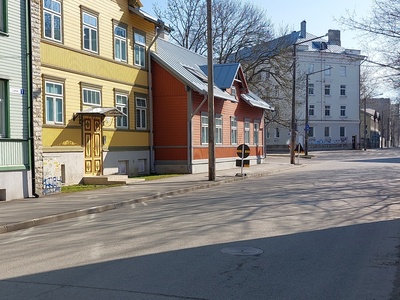 Tallinnas paikneva asumi Uus Maailm tänavafestival. rephoto