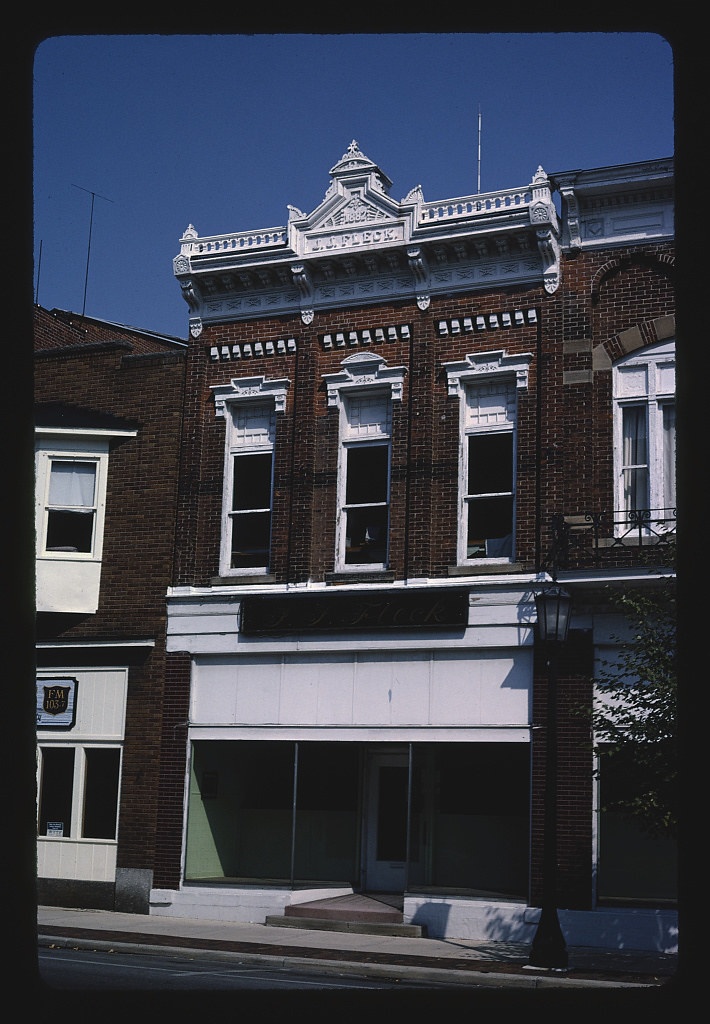 J.J. Fleck Building, Tiffin, Ohio (LOC)