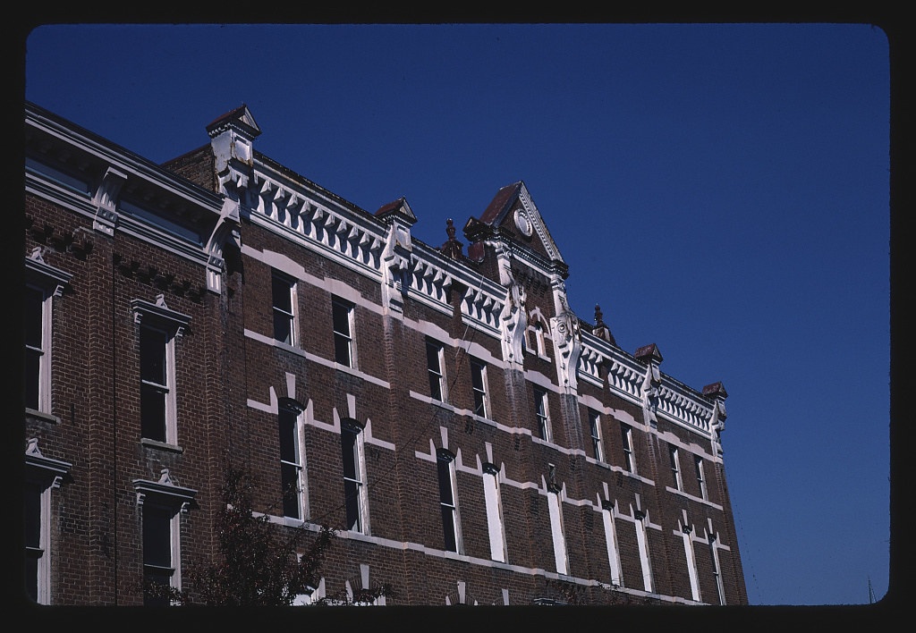 Commercial building, Greeneville, Tennessee (LOC)