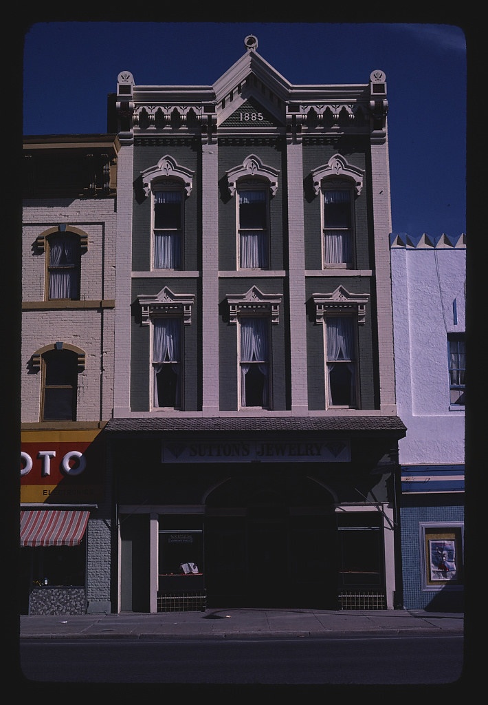 Commercial building, Ottawa, Kansas (LOC)