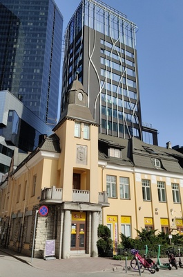 Buildings on Maakri Street in Tallinn rephoto