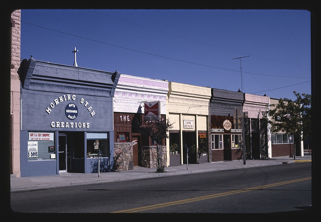 Five stores, Walsenburg, Colorado (LOC)