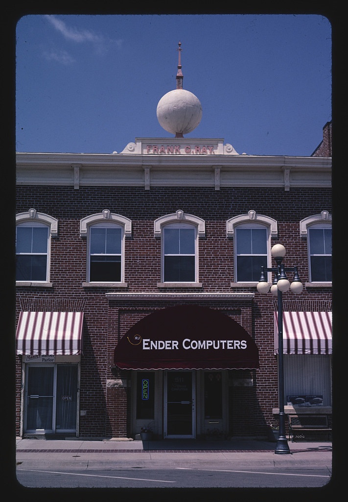 Frank G. Ray Building, Vinton, Iowa (LOC)