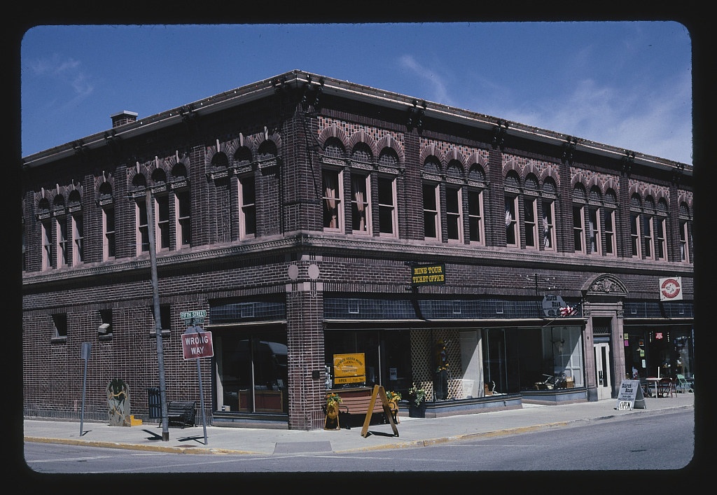Commercial building, Wallace, Idaho (LOC)