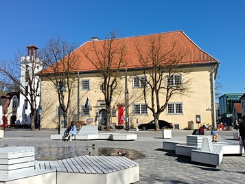 Kuressaare Raekoda rephoto
