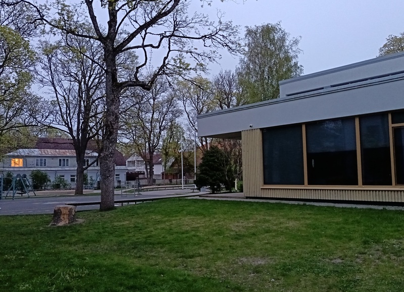 Vinnaga kaev pargis, [Maacki aias]. rephoto