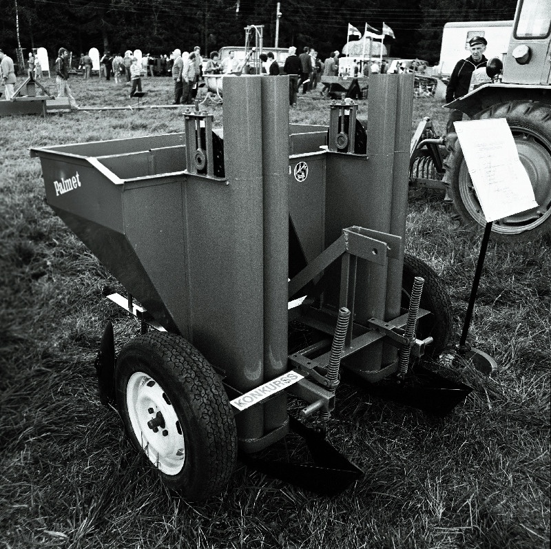 Põllumajandustehnika näitus.