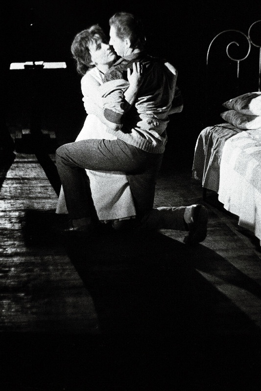 L. Bernsteini muusikal West Side Story teatris Estonia. Maria - Helgi Sallo, Tony – Harri Vasar.