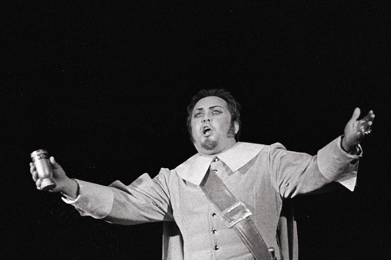 E. Tambergi ooper Cyrano de Bergerac teatris Estonia. Christian de Neuvillette – Hendrik Krumm.