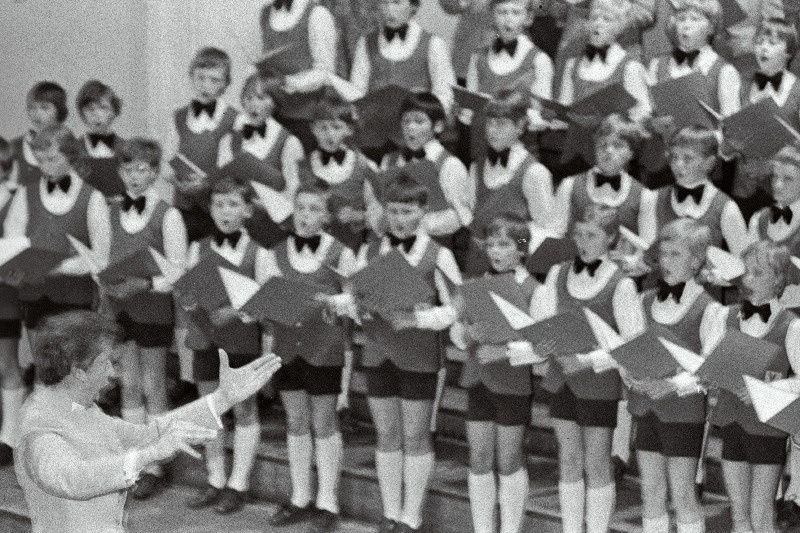 Riikliku Akadeemilise Meeskoori kolme põlvkonna kontsert Estonia kontserdisaalis. Dirigent Venno Laul.