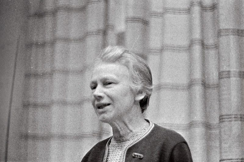 Revolutsiooniveteran Olga Lauristin.