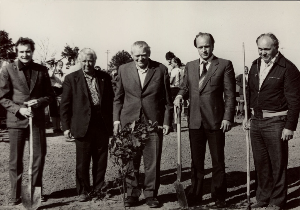 Jaan Jaago mälestuskivi avamine