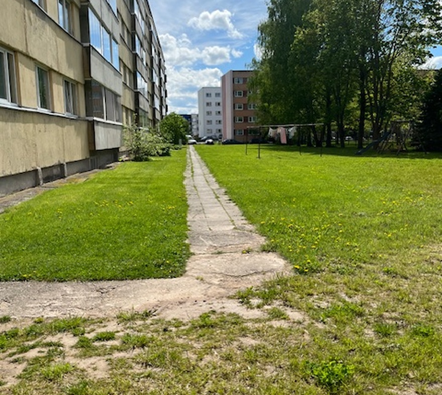 Aardla microregion panels in Tartu rephoto