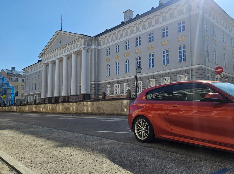 Tartu Ülikool Jaani tänavas. rephoto