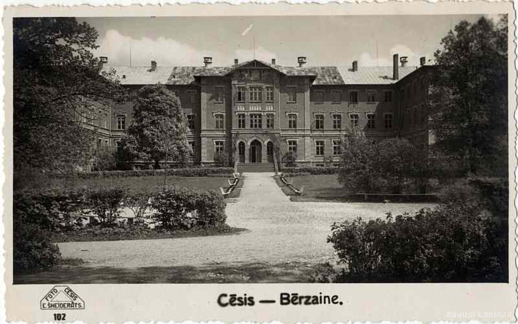 Cēsis - Bērzaine, Cēsis. Bērzaine. Bijušā Cēsu vidusskola