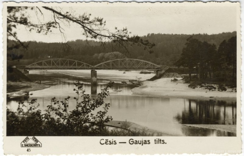 Cēsis. Raiskuma tilts pār Gauju, Cēsis - Gaujas tilts