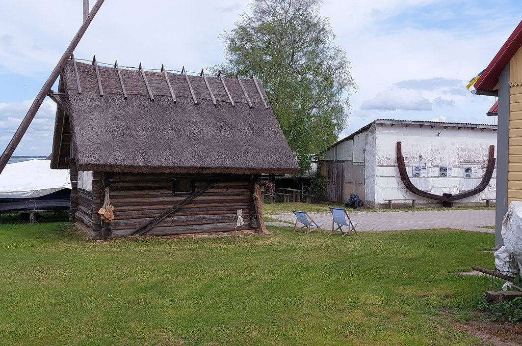 Bastabacka ja paadikuur tuisus. 2003. rephoto