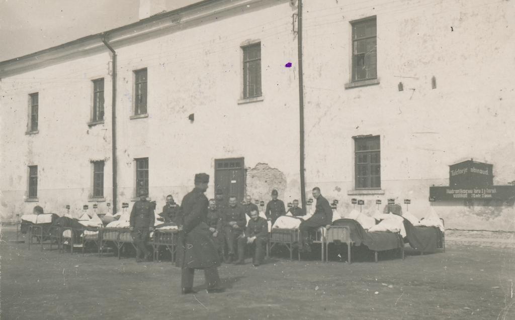 Narva 1. jalaväerügement